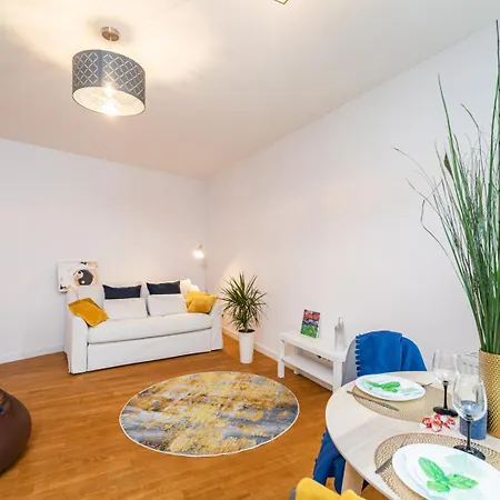 Apartment Superapart Wilanowska 7 Pet-friendly With Elevator & Parking