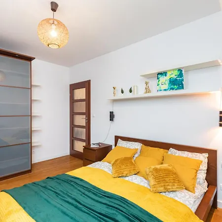 Superapart Wilanowska 7 Pet-friendly With Elevator & Parking Apartment Warsaw