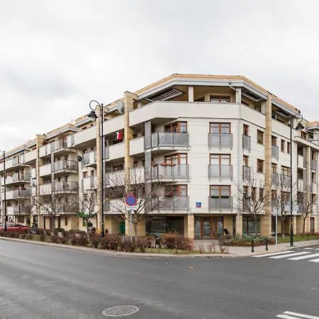 Superapart Wilanowska 7 Pet-friendly With Elevator & Parking アパート